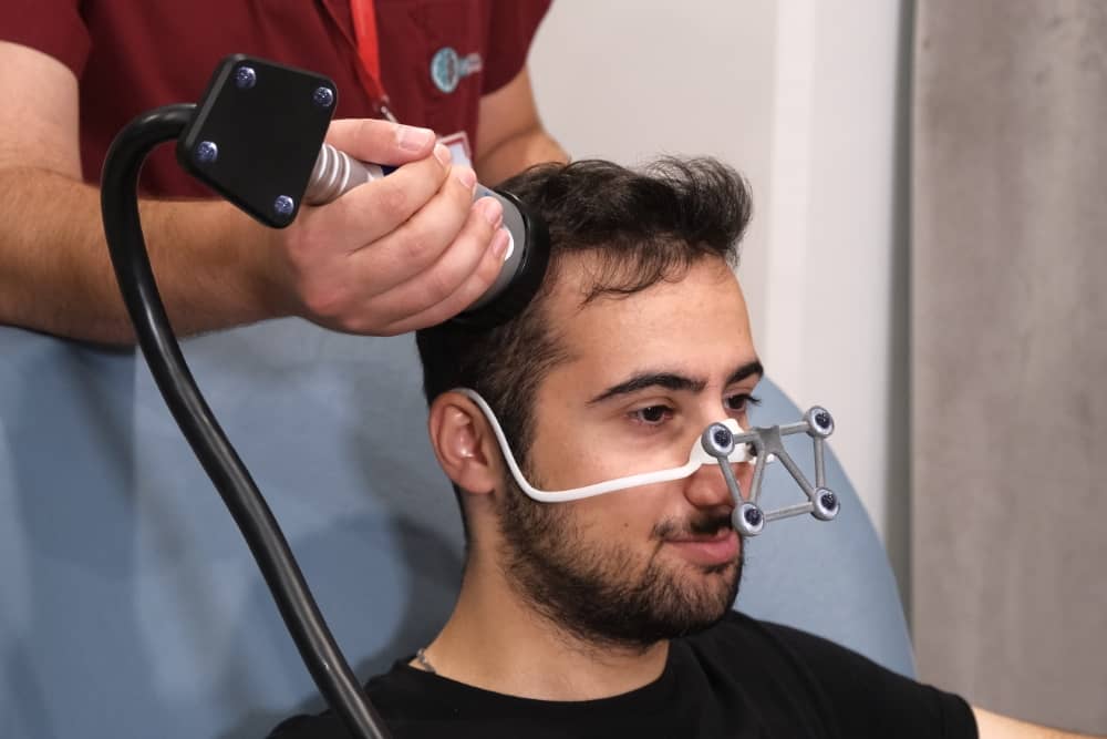 Nöronavigasyon (Yön Bulma Sistemi)